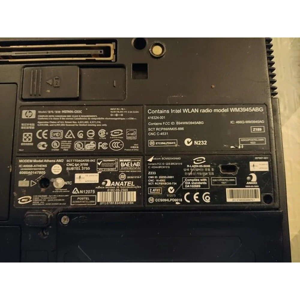 HP Compaq tc4400 2-in-1 Tablet Laptop, Docking Station, Another HP Tc4200 Parts - Picture 9 of 12